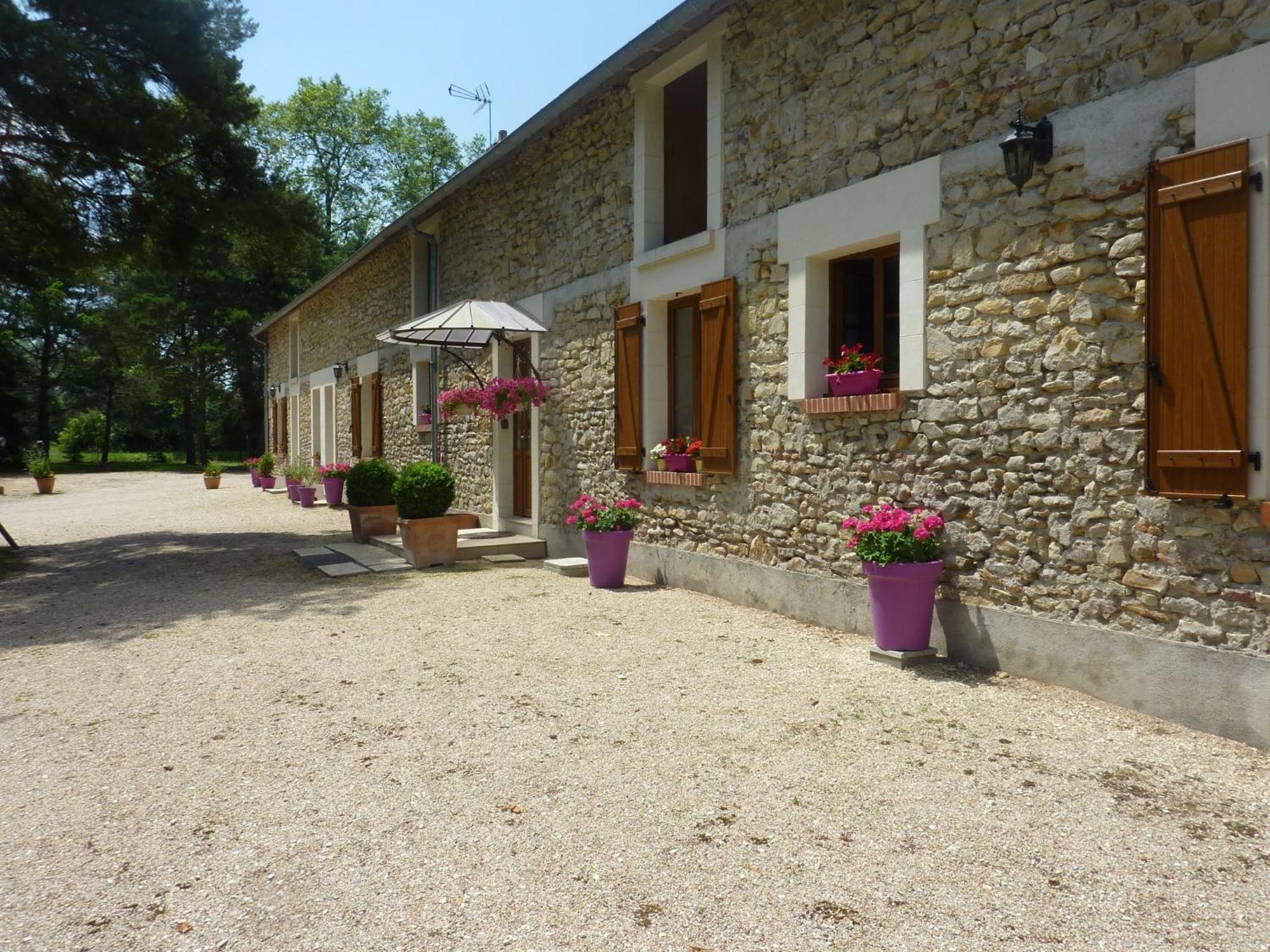 Chambres D'Hotes De La Junchere Saint-Hilaire-de-Court エクステリア 写真